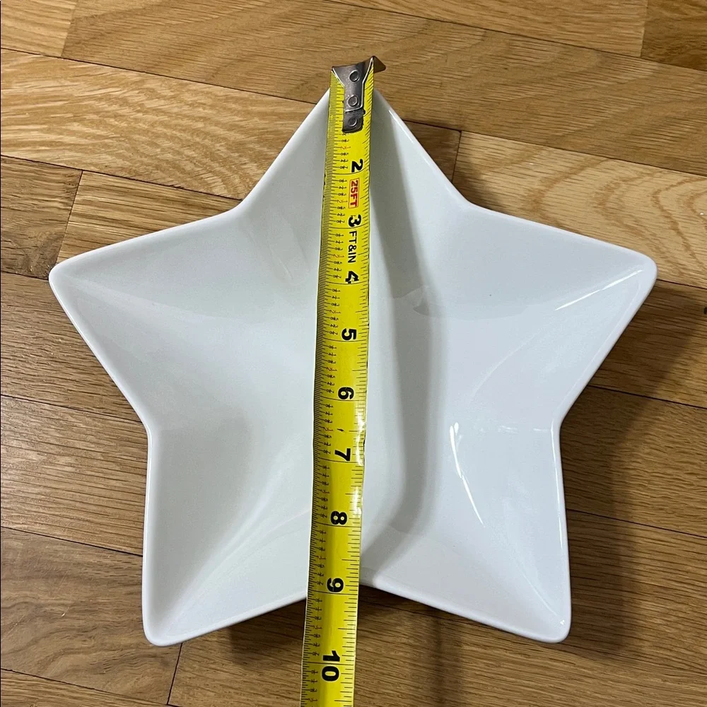 Pottery Barn White Star-Shaped Ceramic Bowl, 10”No Chips or Cracks